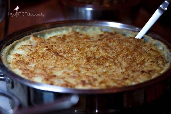 Mashed Potato, Mac & Cheese, or Vodka Marinara Tortellini Bar with Assorted Toppings
Photo courtsey of:
Inga Finch Photography