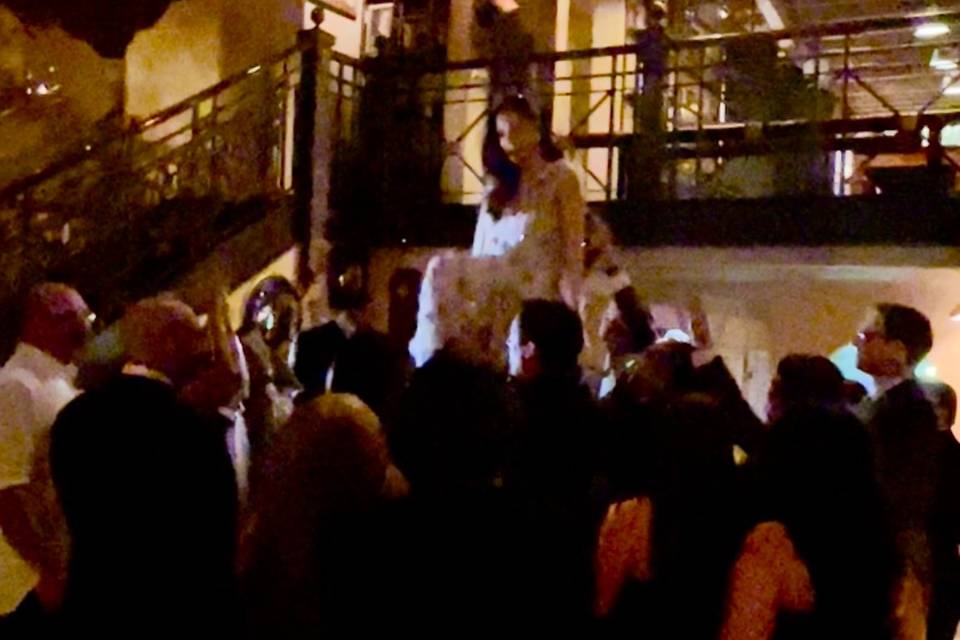 Bride Throne