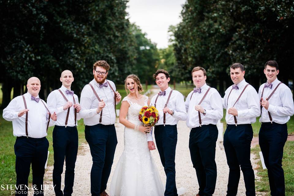 Bride with the groomsmen