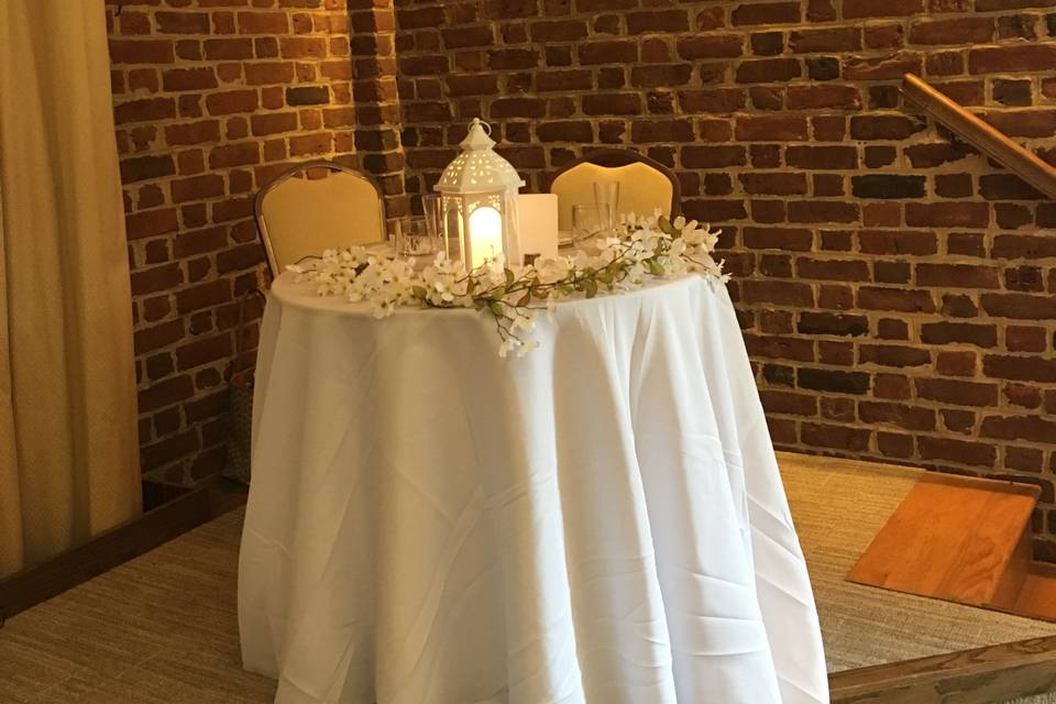 Sweetheart table