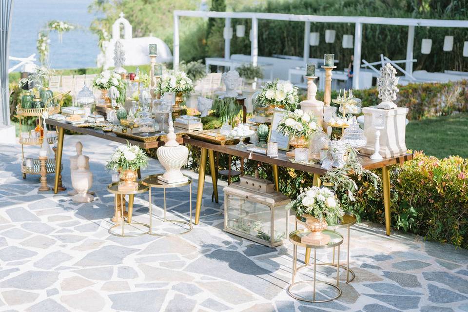 Grecian wedding in Athens