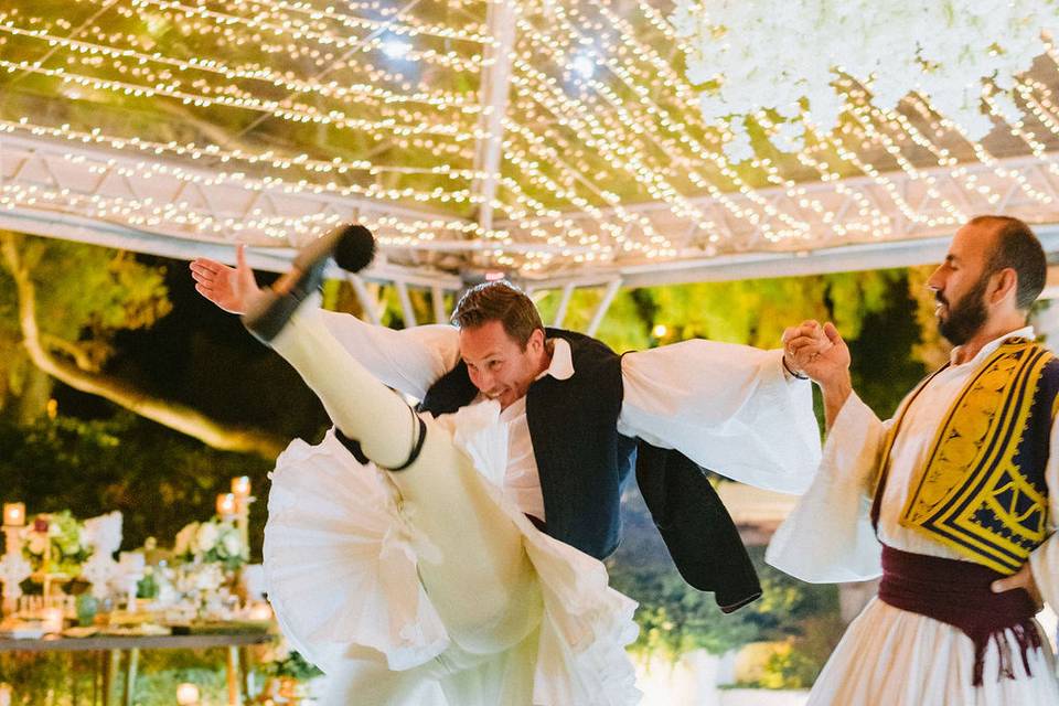 Greek dancers wedding