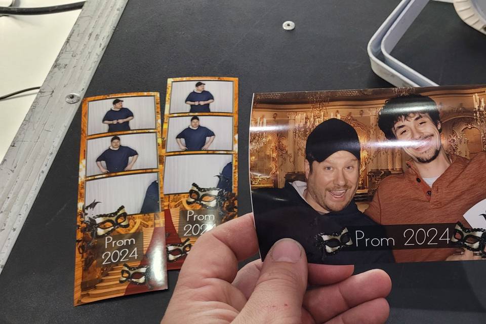 Encore photo booth strips