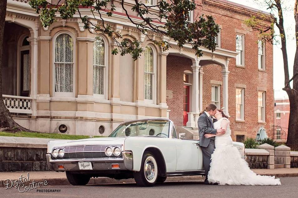 Memphis Classic Wedding Car - Wedding Limos - Memphis, TN - WeddingWire