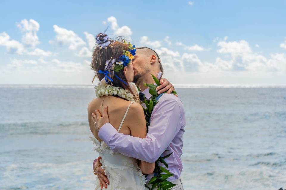 KONA WEDDING OFFICIANT® HAWAII