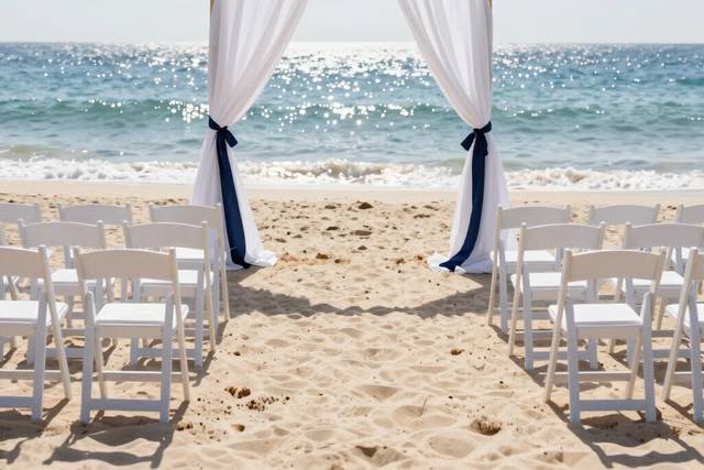 HEA_Beach_Ceremony_The_Knot_Ready.jpg