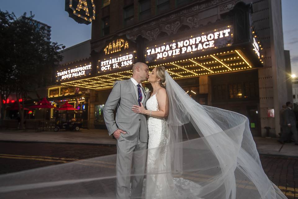 Roberts Imagery - wedding portrait