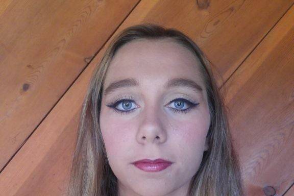 Artistry Crowning Beauty