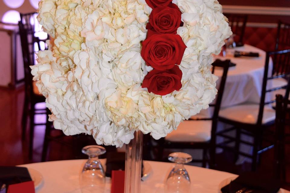 Rose decor centerpiece