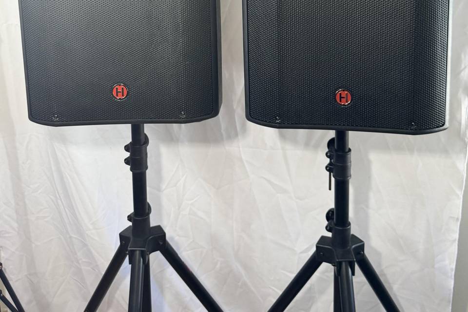 DJRenzo speakers
