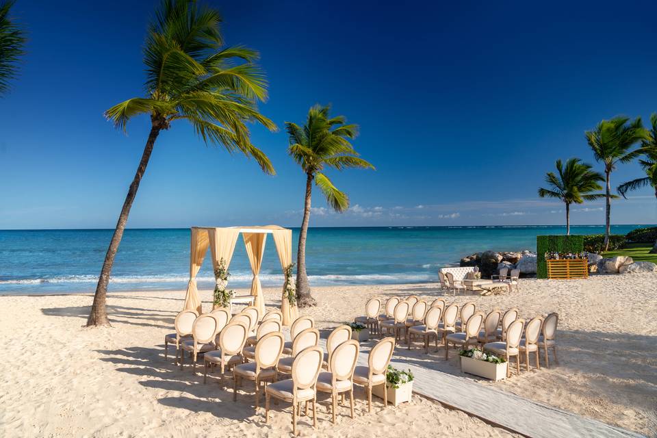 Beach Wedding Ceremony