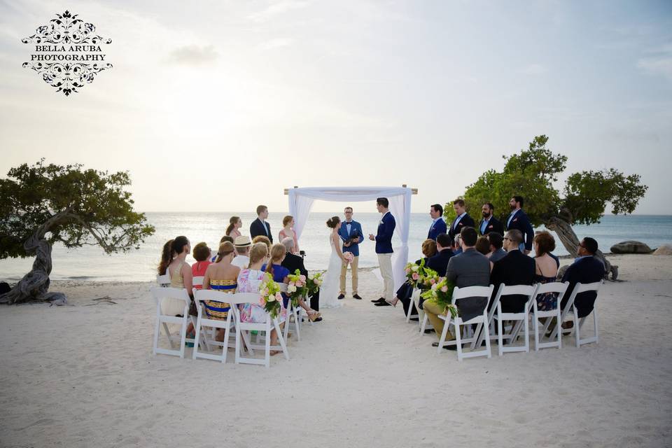 Bella Aruba Event Planning & Photography