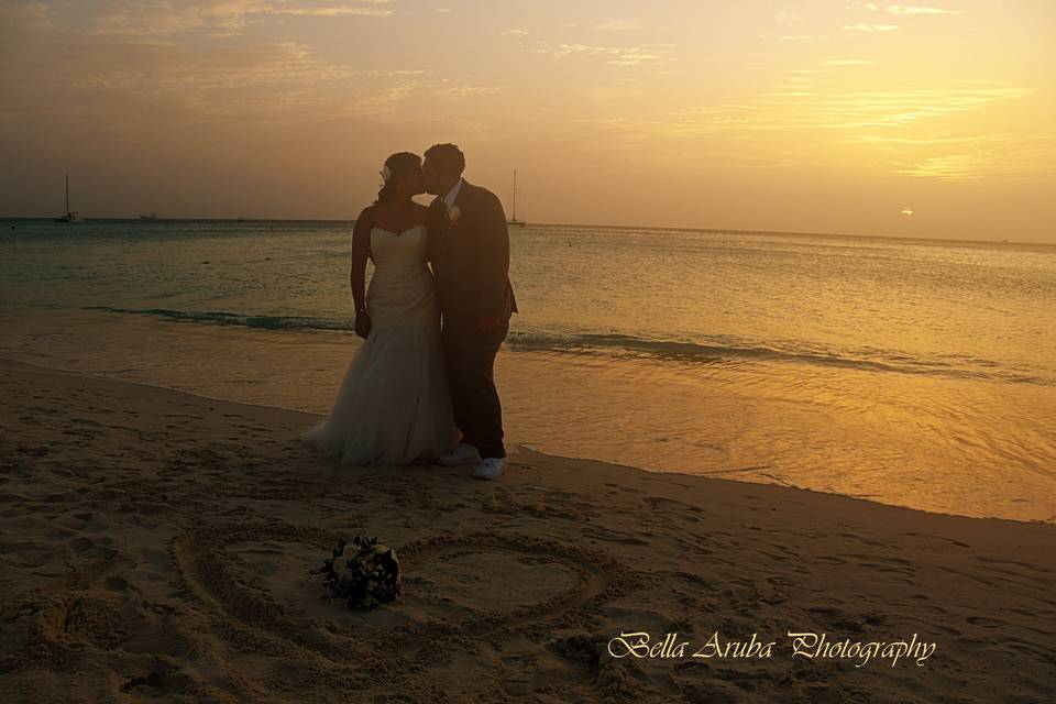 Bella Aruba Event Planning & Photography