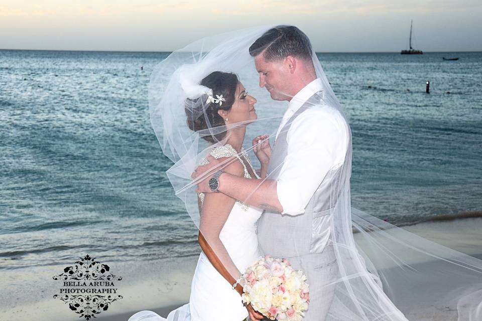 Bella Aruba Event Planning & Photography