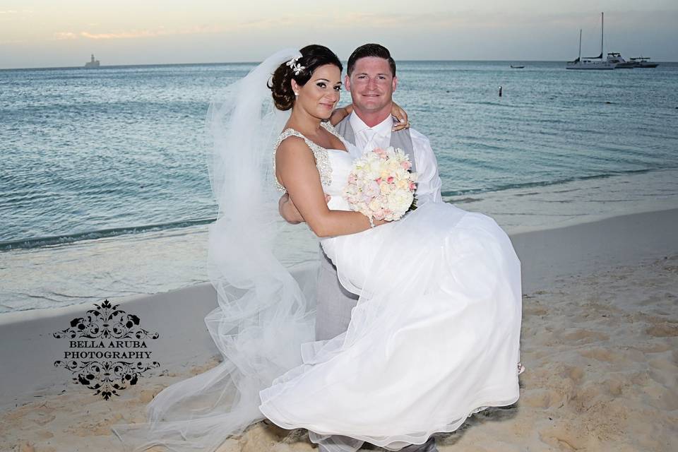 Bella Aruba Event Planning & Photography