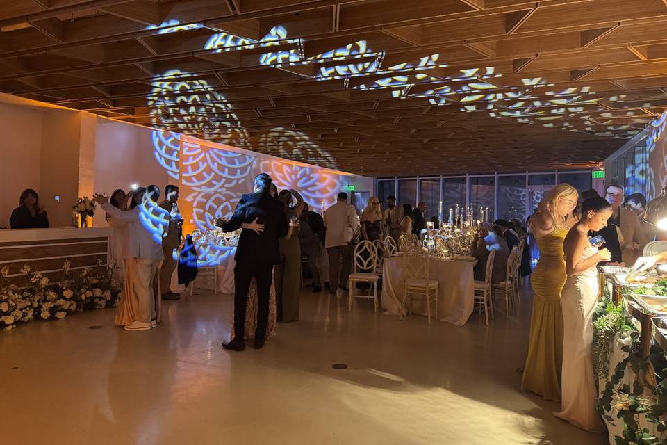 GOBO MOVING HEADS