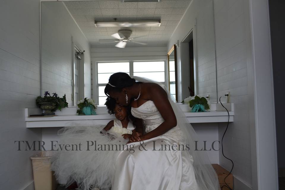 TMR Event Planning and Linens LLC