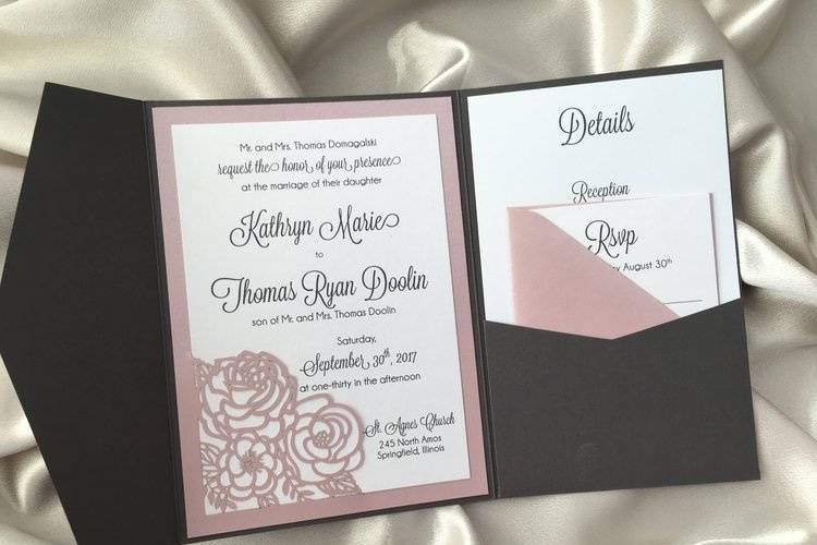 Pocket invite w/ laser detail