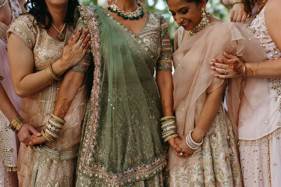 Gorgeous Bridal Party