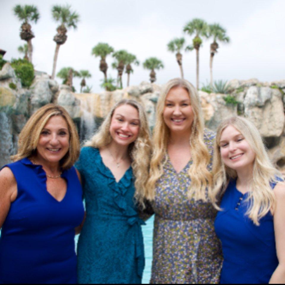 Lisa, Hannah, Shawna & Victoria