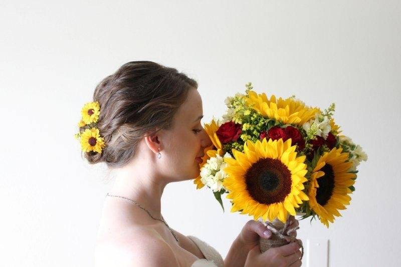 Beautiful Bride K Levanduski. Bouquet by Country Florist of Waldorf Md. Photo by Marcus Davis Photography.
