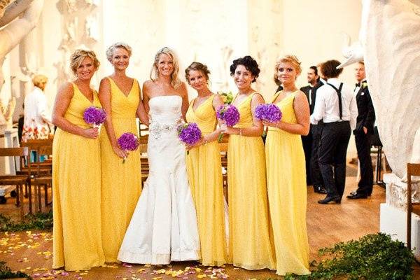 The bride with her bridesmaids