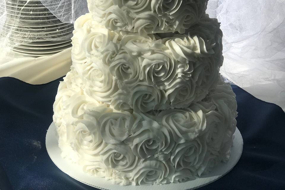 Rosettes wedding cake