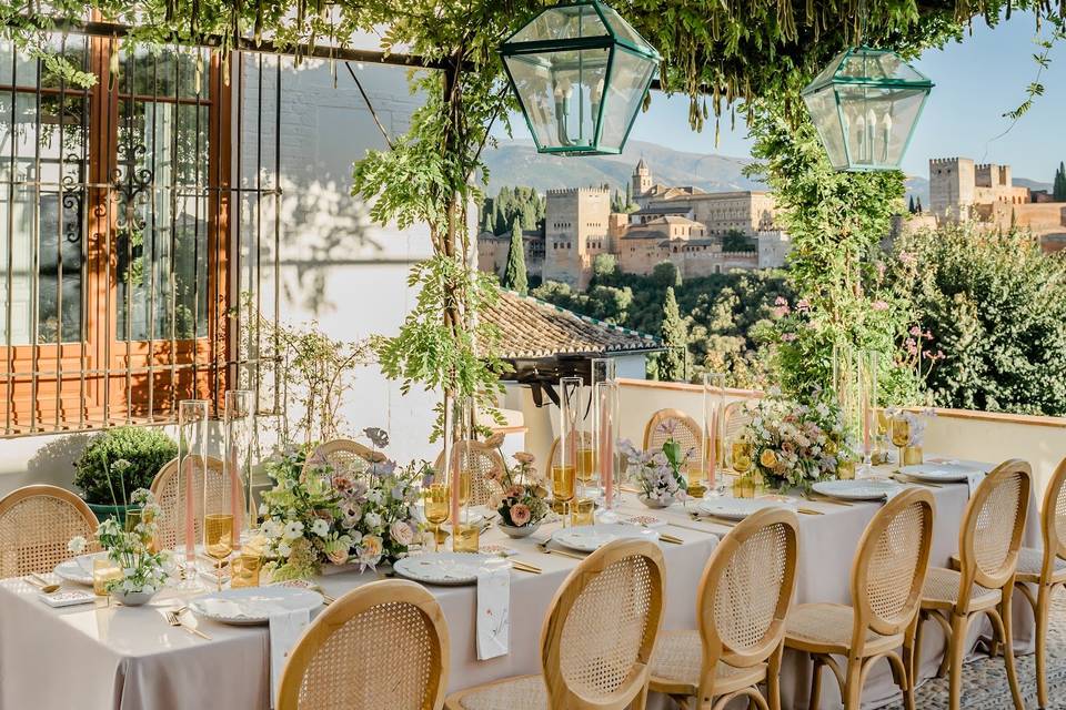 Intimate wedding in Granada