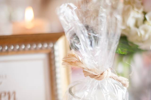 A beautiful gift for your guests to take home and a wonderful way to give back to the community!