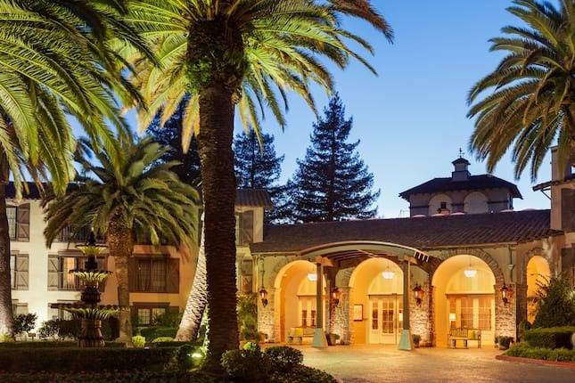 Embassy Suites by Hilton Napa Valley