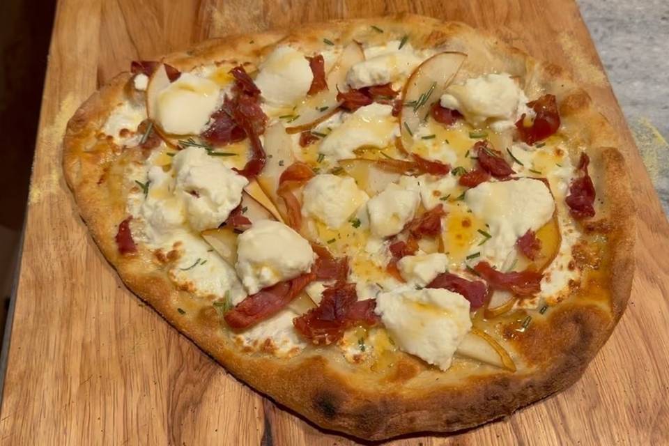 Sly Fox Pizziaolo