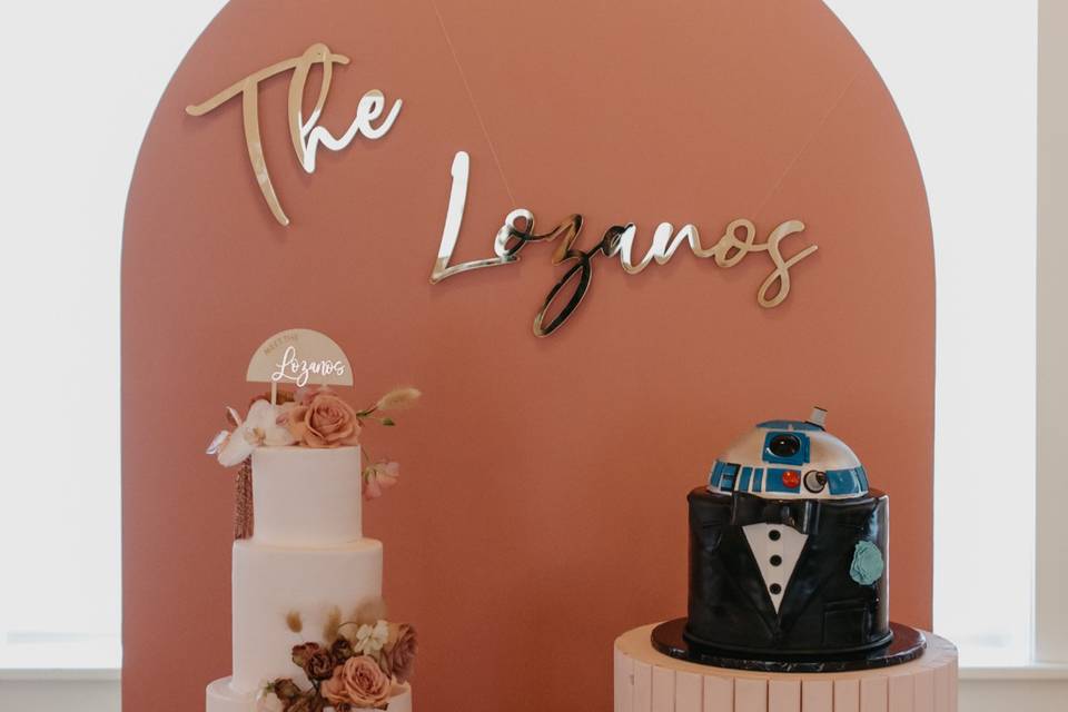 Custom Wedding & Groom's Cakes