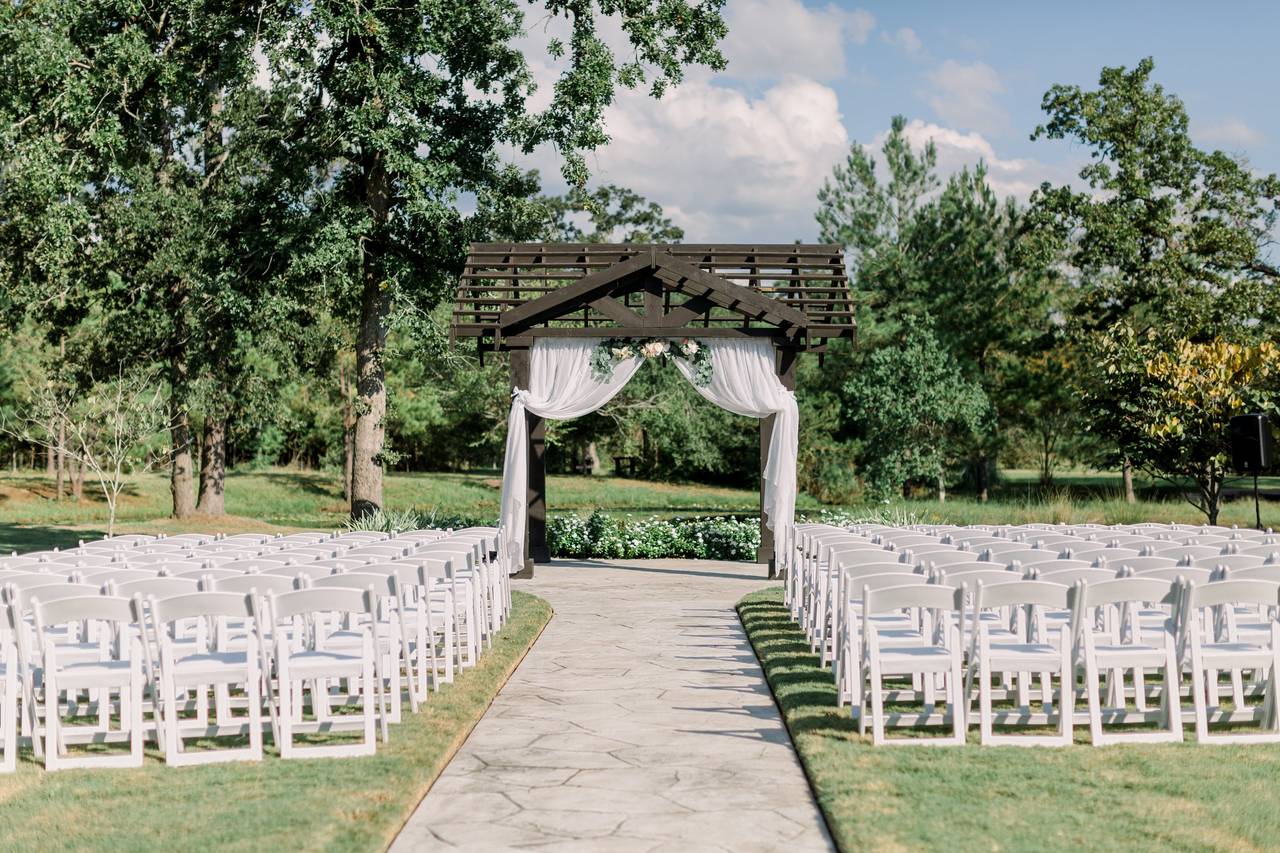 15 Acres - Banquet Halls - Hockley, TX - WeddingWire