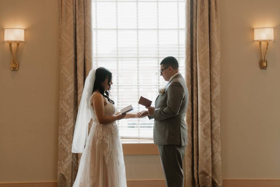 True love, beautifully framed.