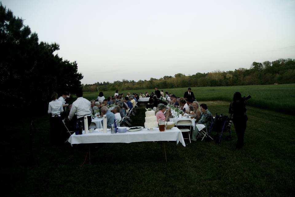 A stand at the vineyard - Terrace is ready to serve