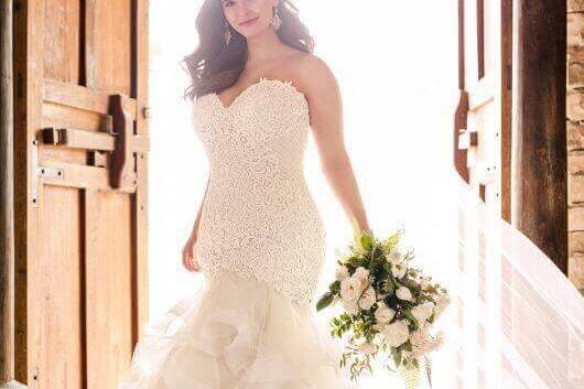 Hello Beautiful Bridal & Formal Wear
