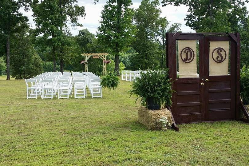 An outdoor ceremony