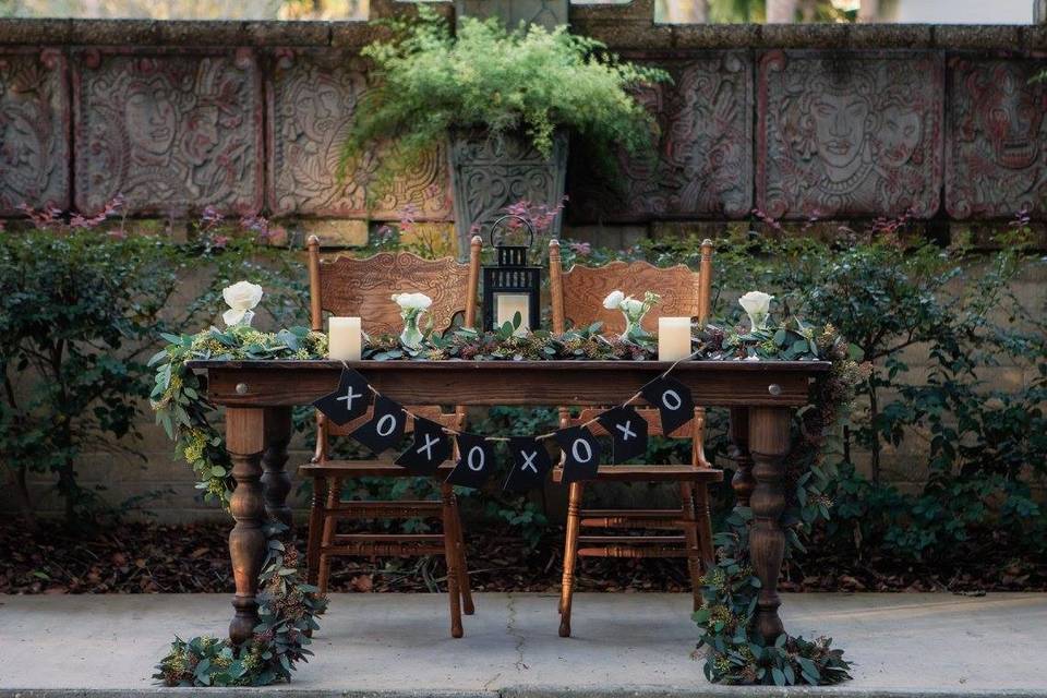 Sweetheart table