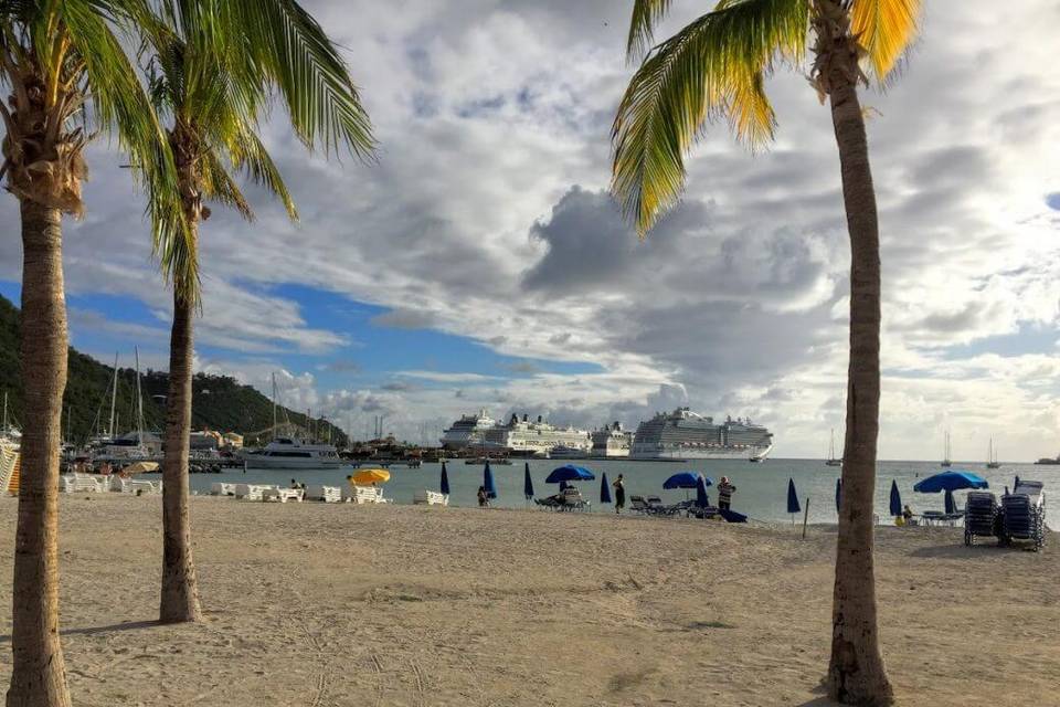 St. Maarten Beach