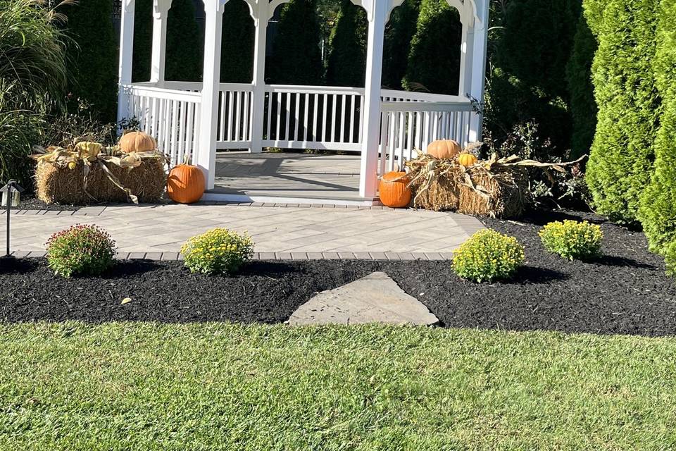 Gazebo for Wedding Pictures