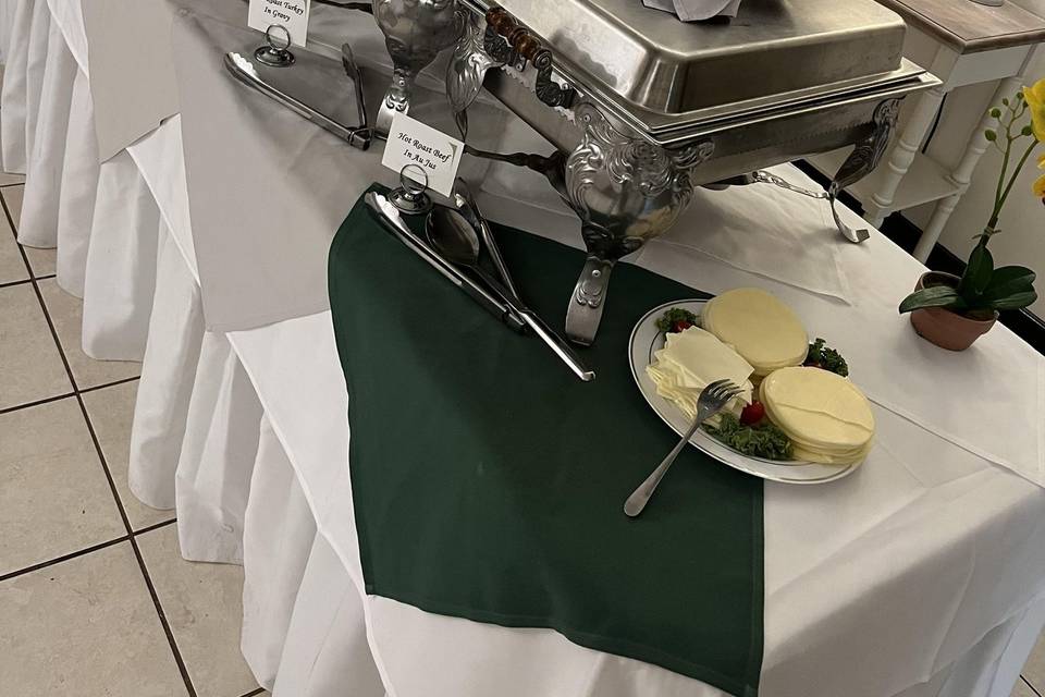 Separate Room for Buffet