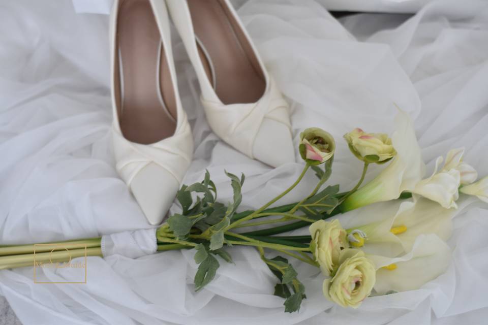 Bridal bouquet detail