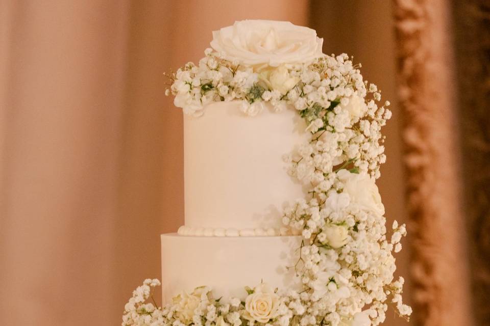 Stunning Wedding Cake