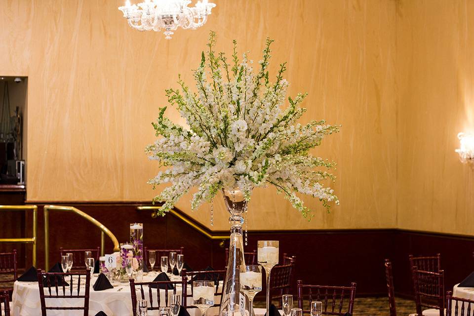 Grand centerpiece