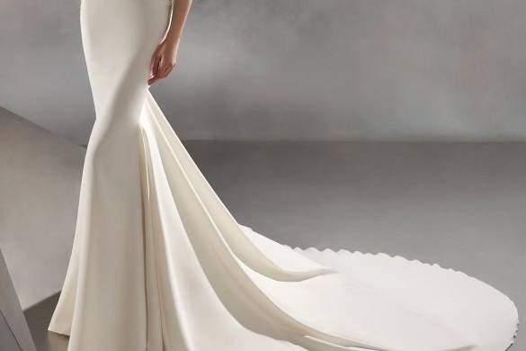 Pronovias Mary's Bridal UT