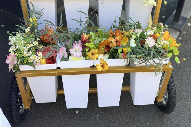 Bouquet bar