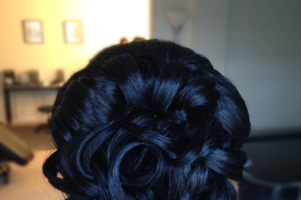 Bridal hair dressing