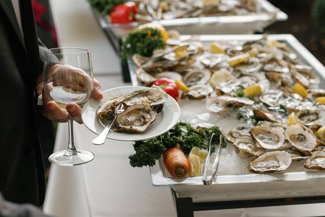 Oysters on the 1/2
