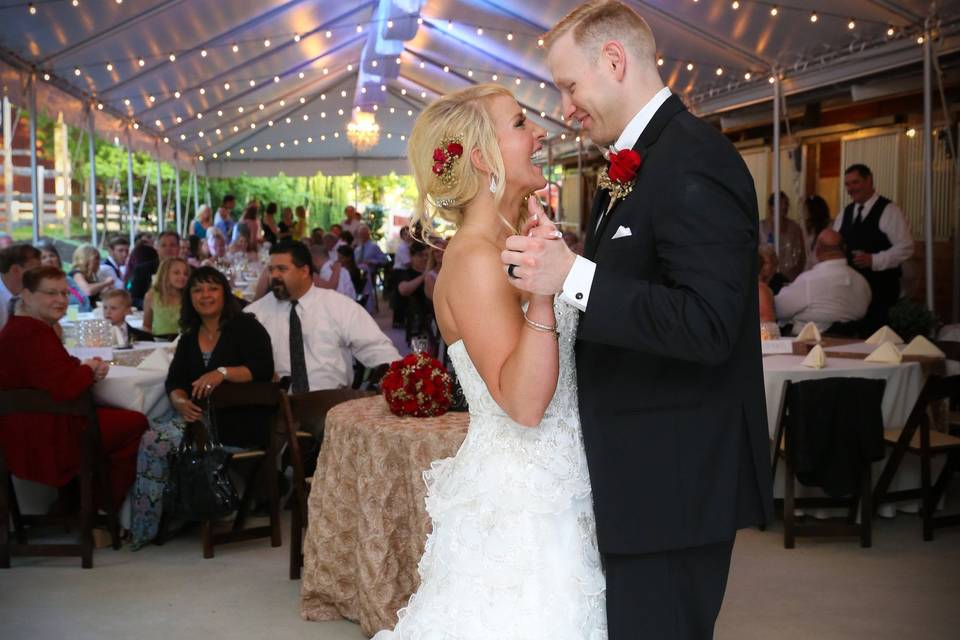 Newlyweds dancing