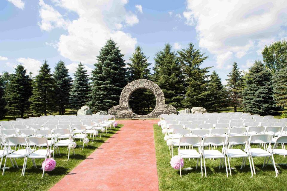 Outdoor ceremony venue